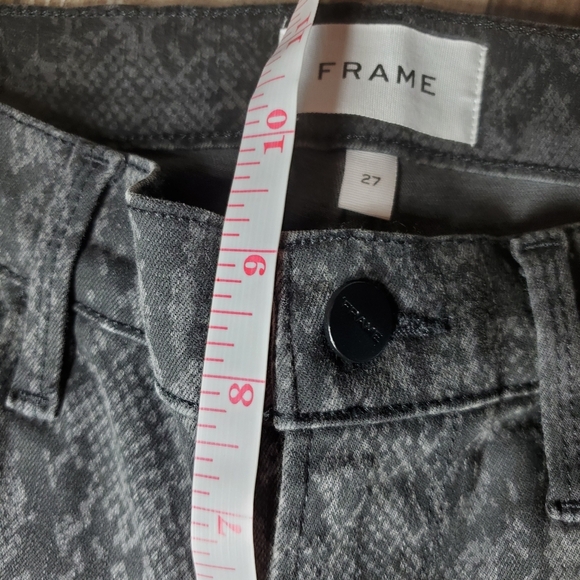 Frame Denim Women's Snake Print Jeans Size 27 Black Gray Skinny Stretchy NWOT - Picture 5 of 16